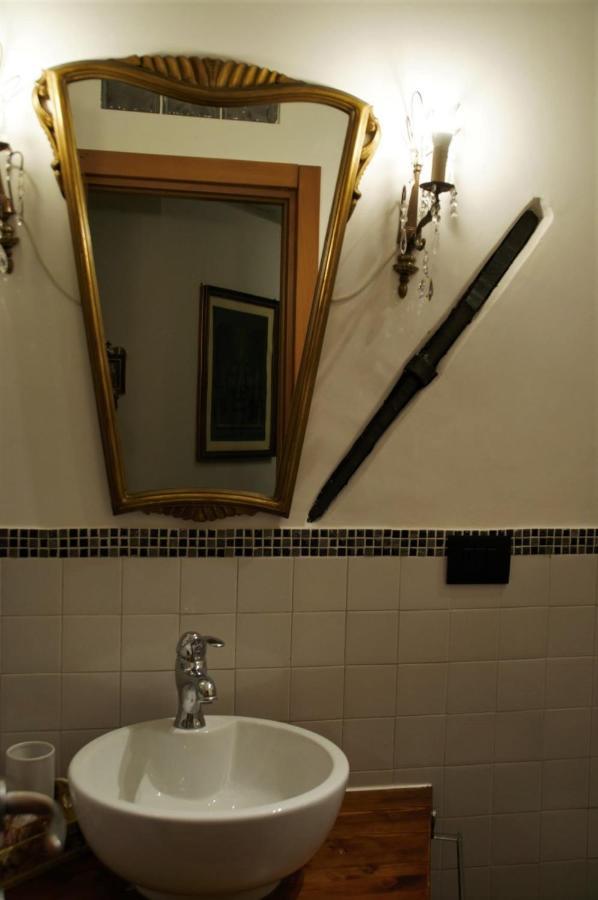 Appartamento Ipazia House Genova Esterno foto